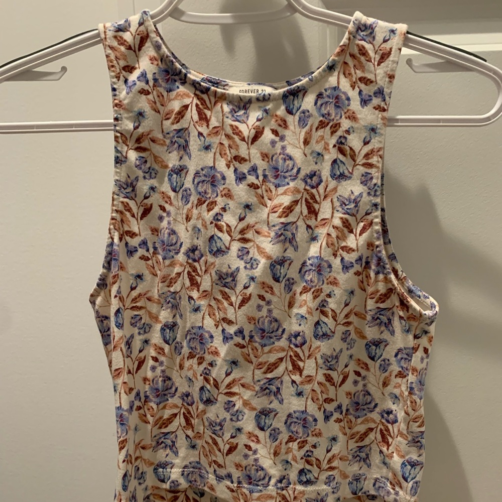 Floral crop top